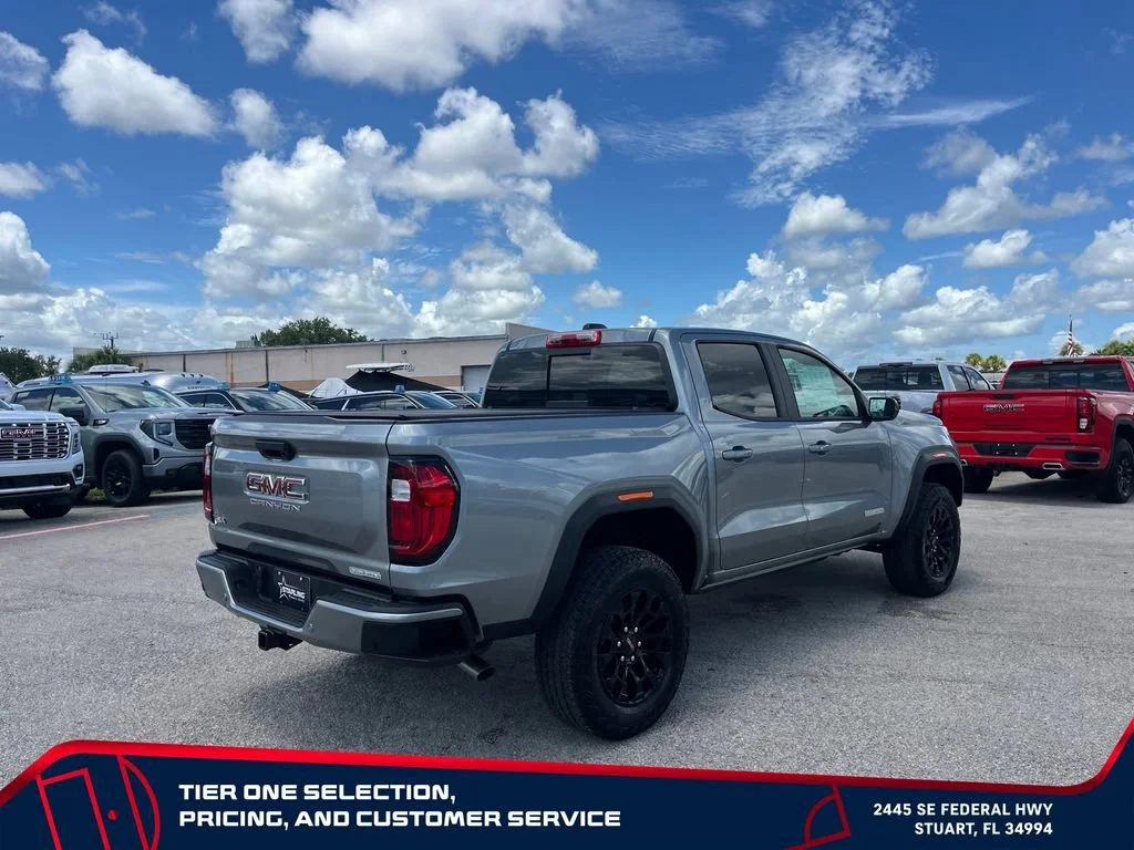 New 2026 Sterling Metallic GMC Elevation image 7