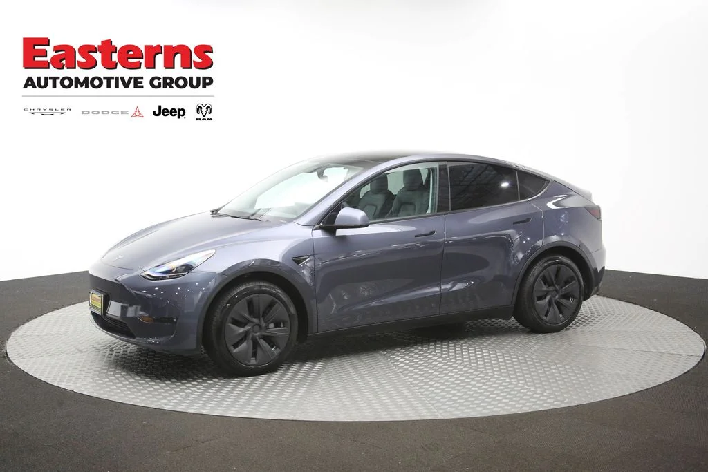 Used 2022 Gray Tesla Long Range image 50