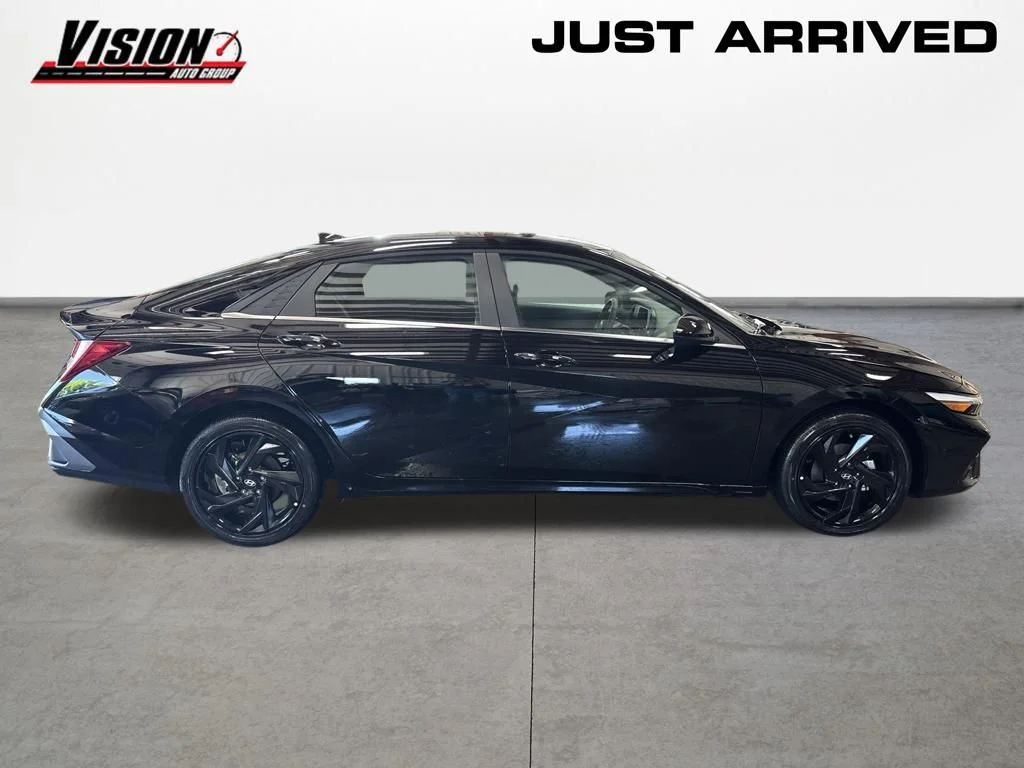 New 2026 Black Hyundai SEL Sport image 6