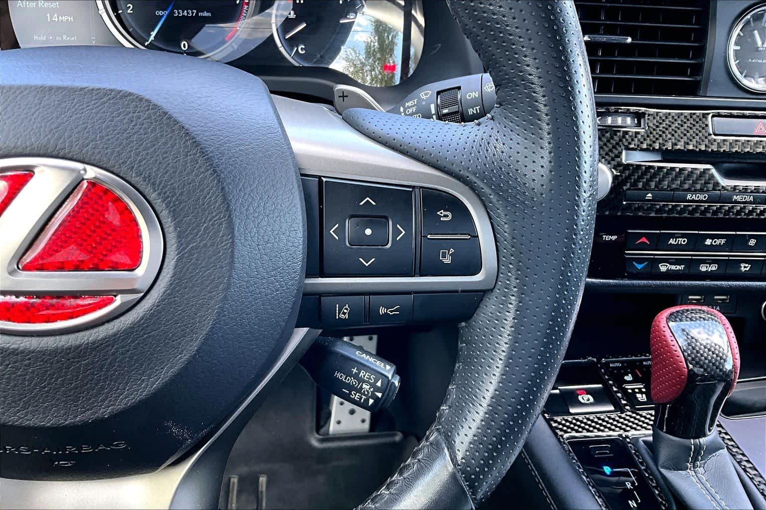 Used 2022 Ultra White Lexus F SPORT Handling image 23
