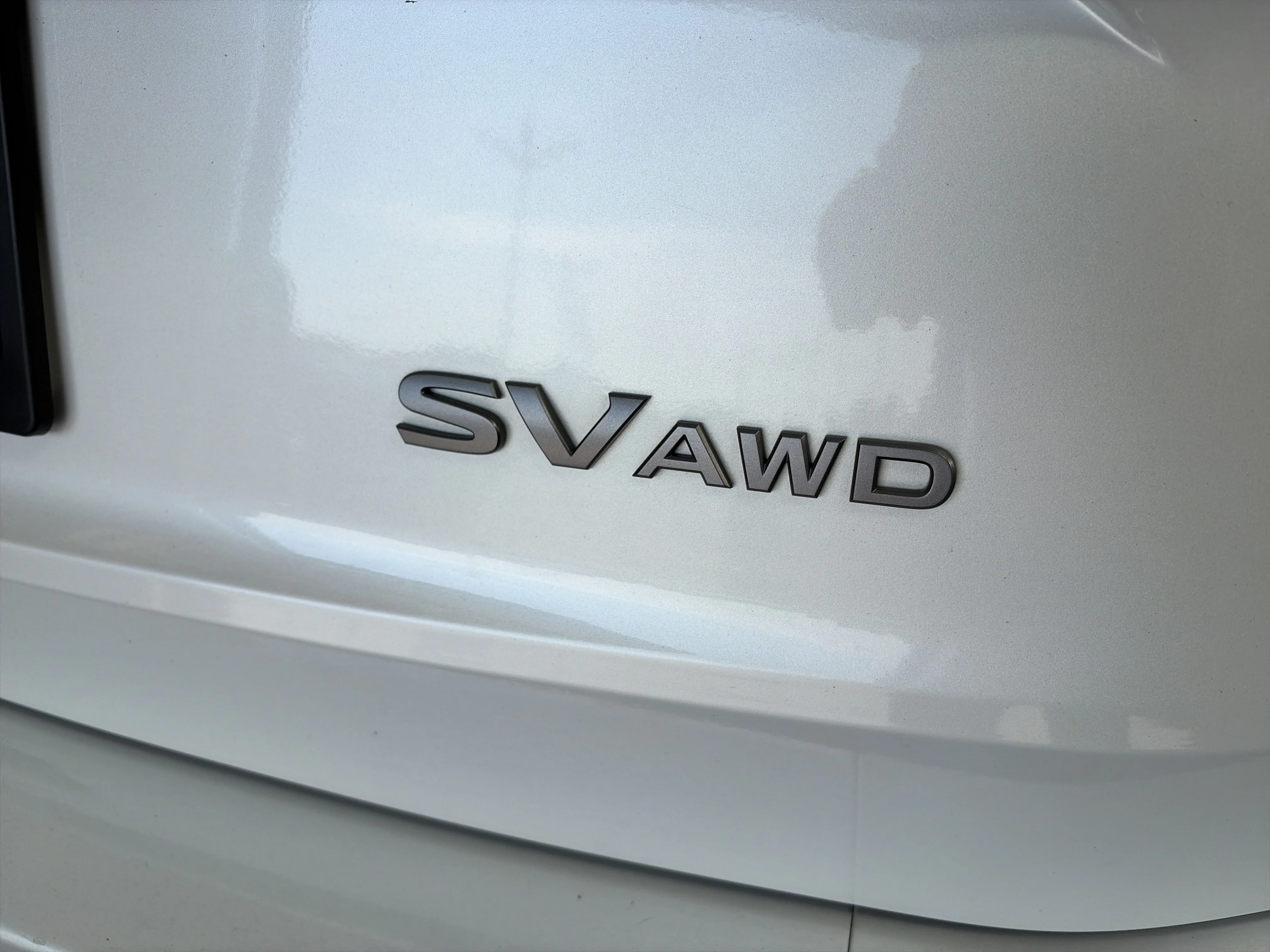 Used 2024 Everest White Pearl Nissan SV image 18