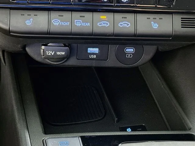 New 2026 Hyundai ELANTRA Limited