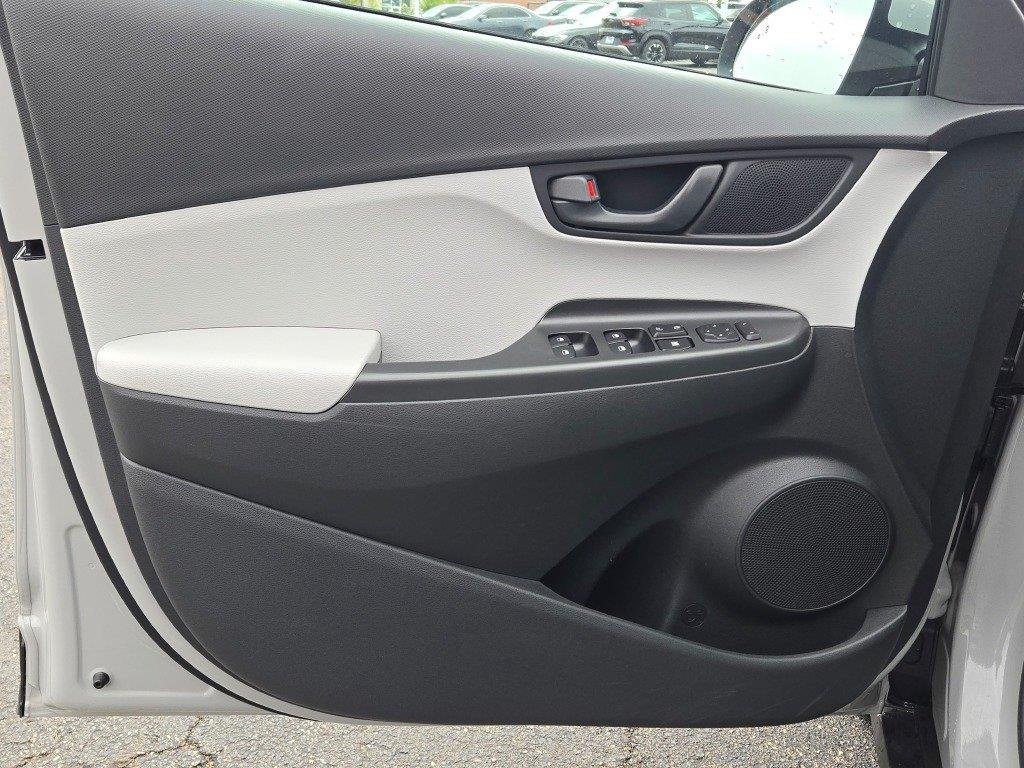 Used 2022 Thunder Gray Hyundai SEL image 15