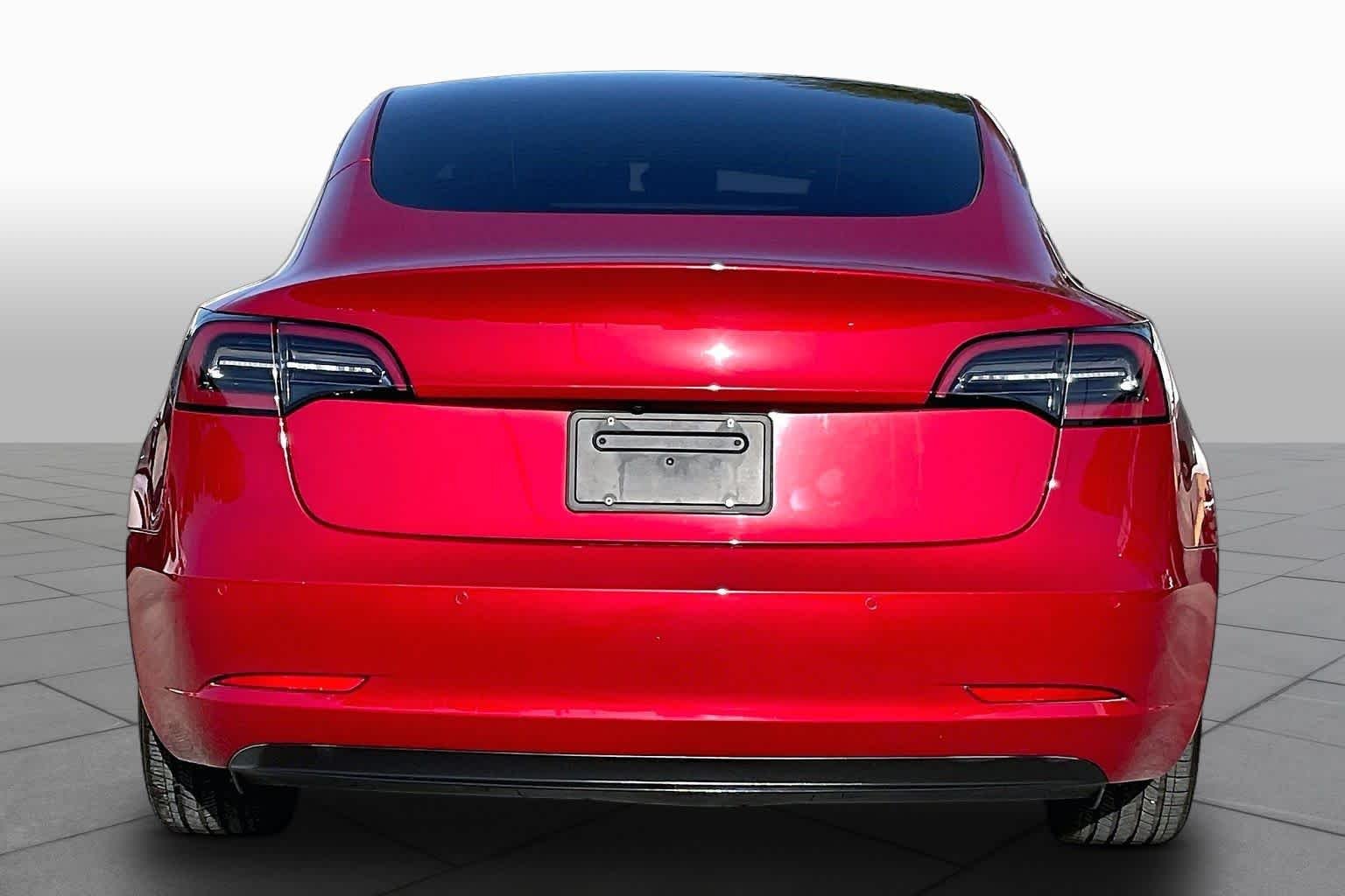Used 2021 RED Tesla Long Range image 4