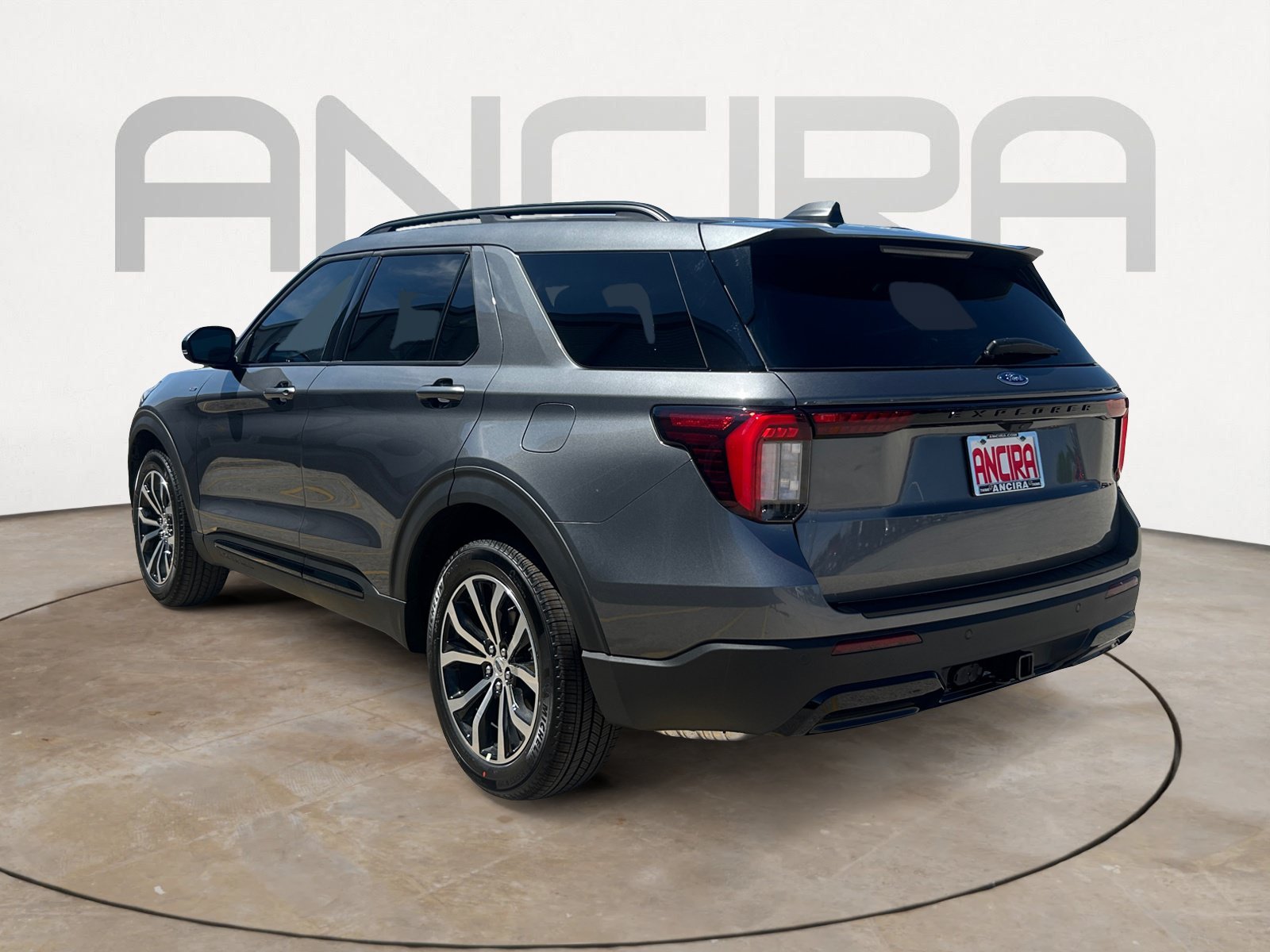 New 2026 Carbonized Gray Metallic Ford ST-Line image 8