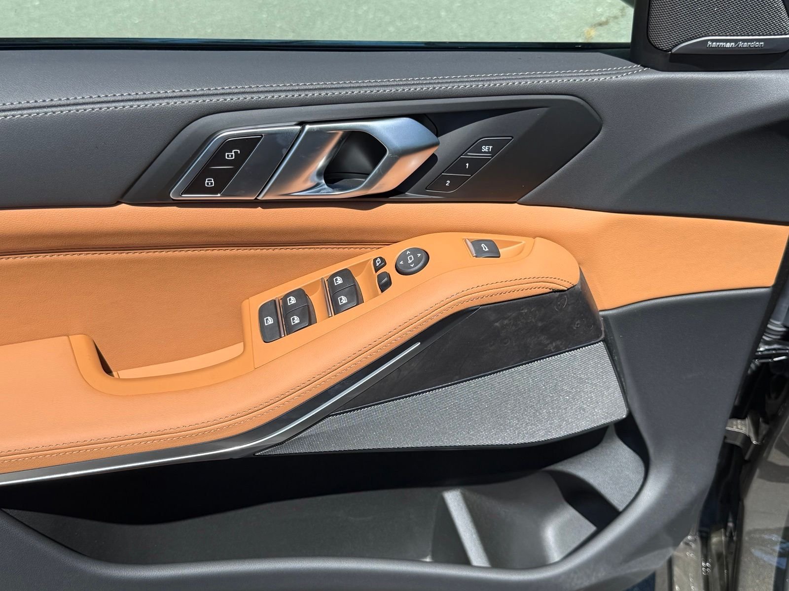 New 2026 Manhattan Green Metallic BMW sDrive40i image 20