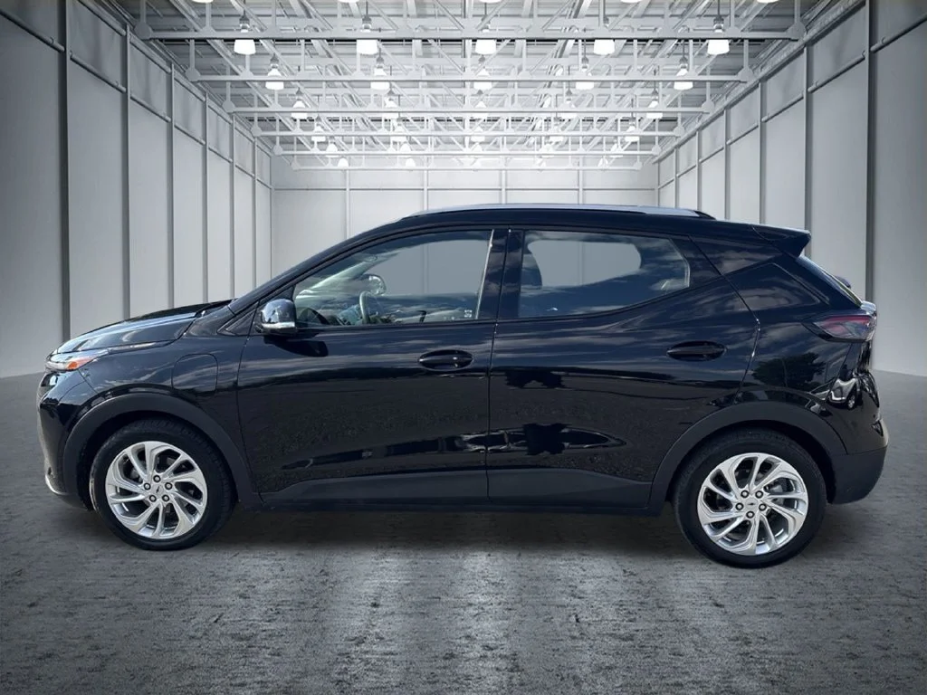 Used 2023 Chevrolet Bolt EUV LT with VIN 1G1FY6S0XP4197984 for sale in Newport News, VA