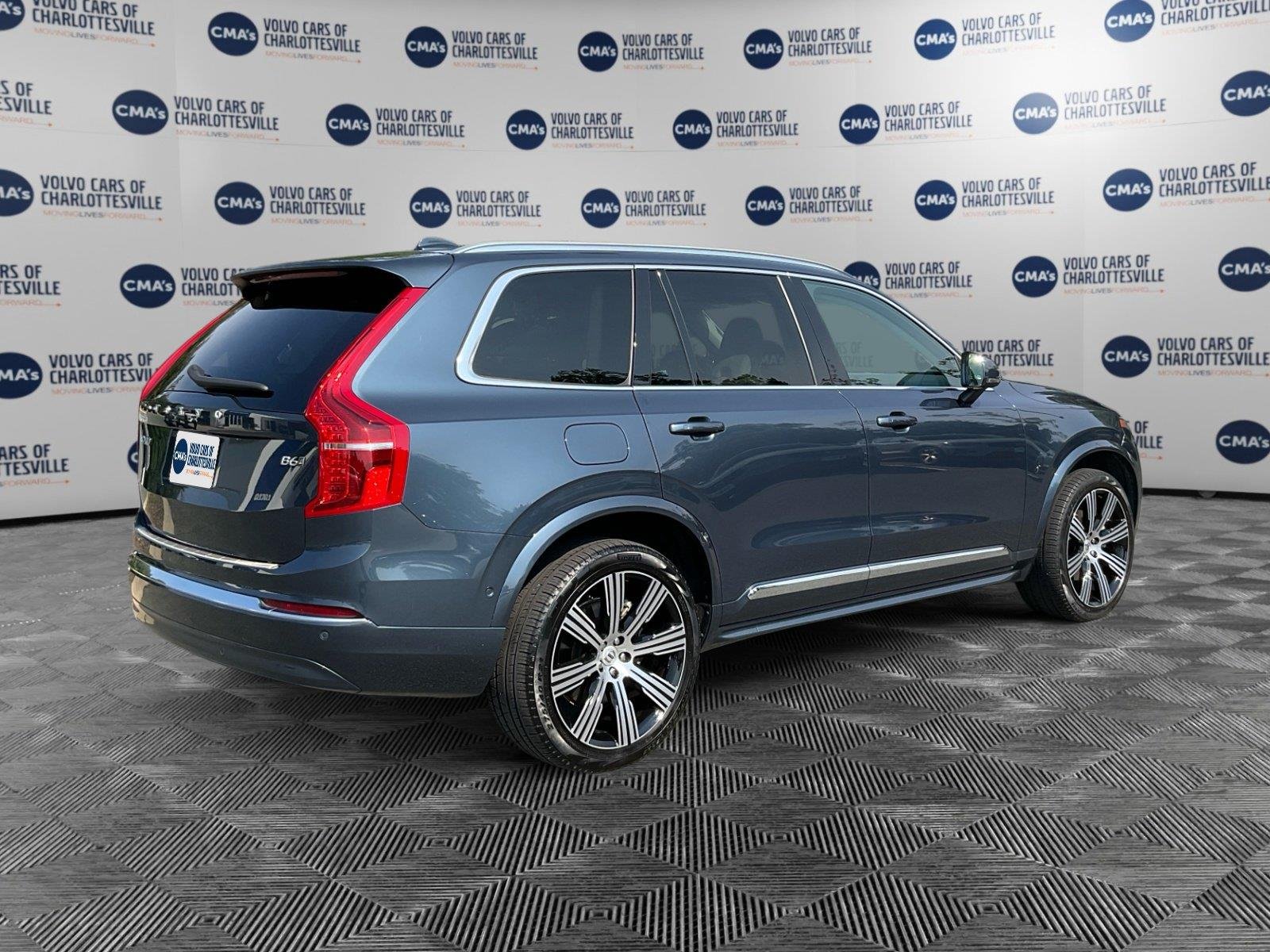 Used 2024 Denim Blue Metallic Volvo Plus Bright Theme image 5