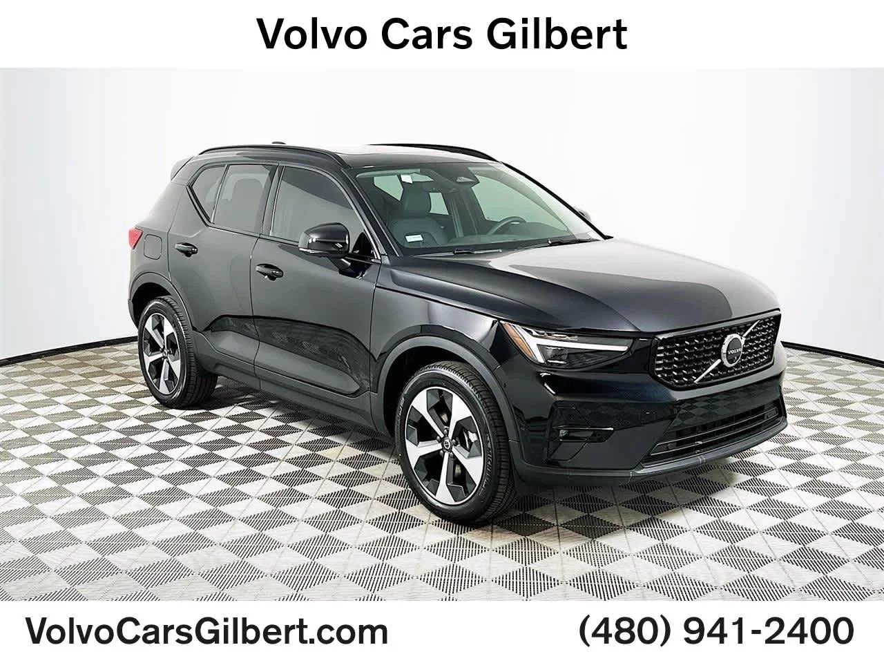 2025 Volvo XC40 B5 Plus Dark AWD's photo