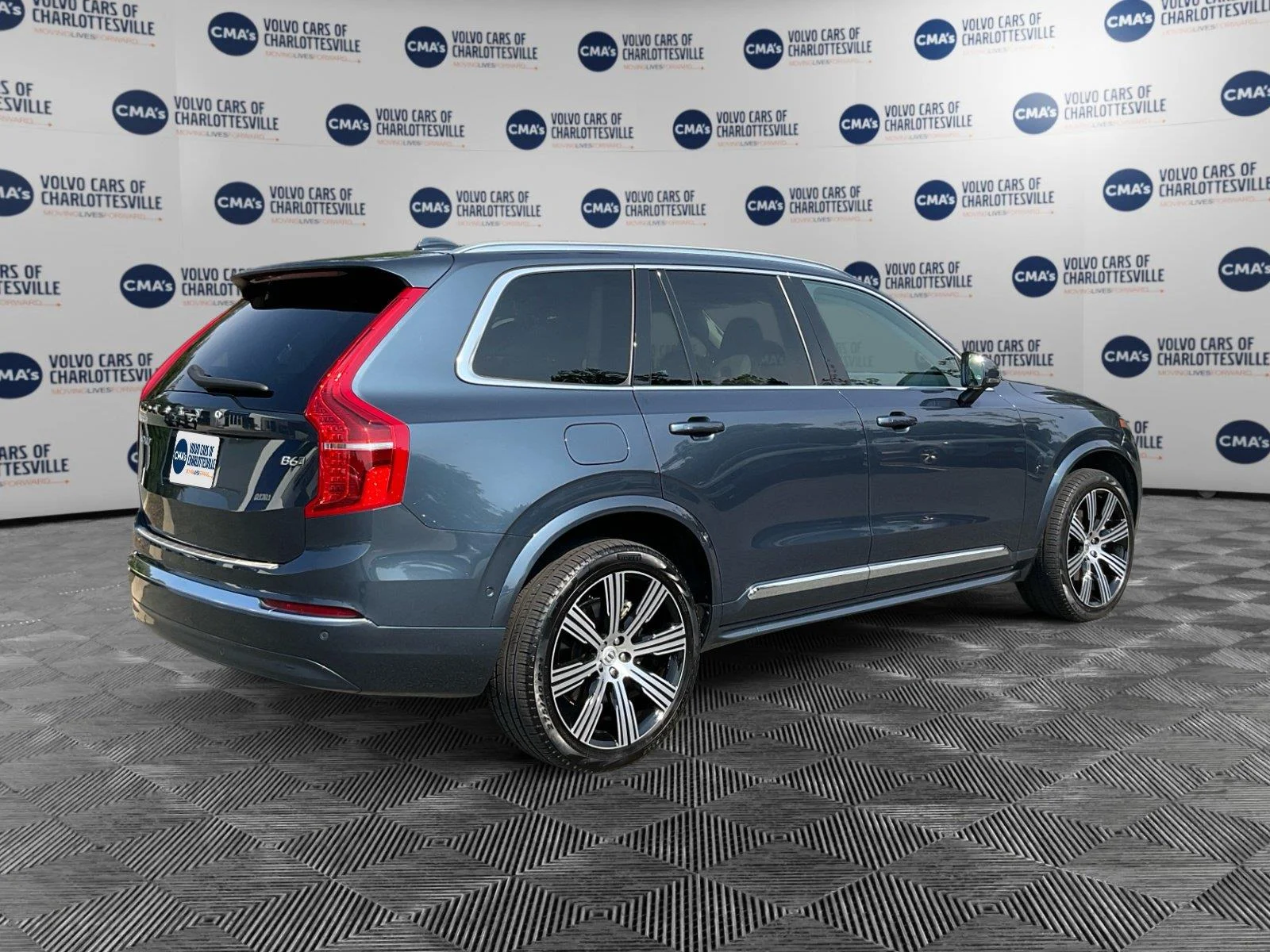 Used 2024 Denim Blue Metallic Volvo Plus Bright Theme image 5
