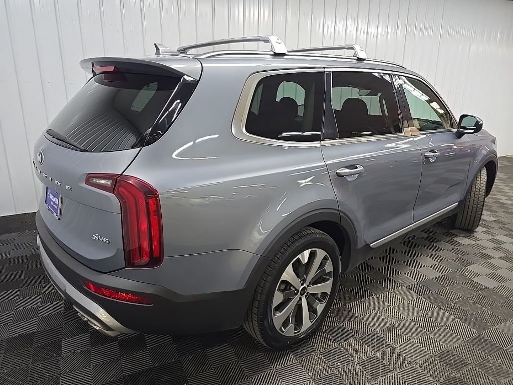 Used 2020 Silver Kia S image 10