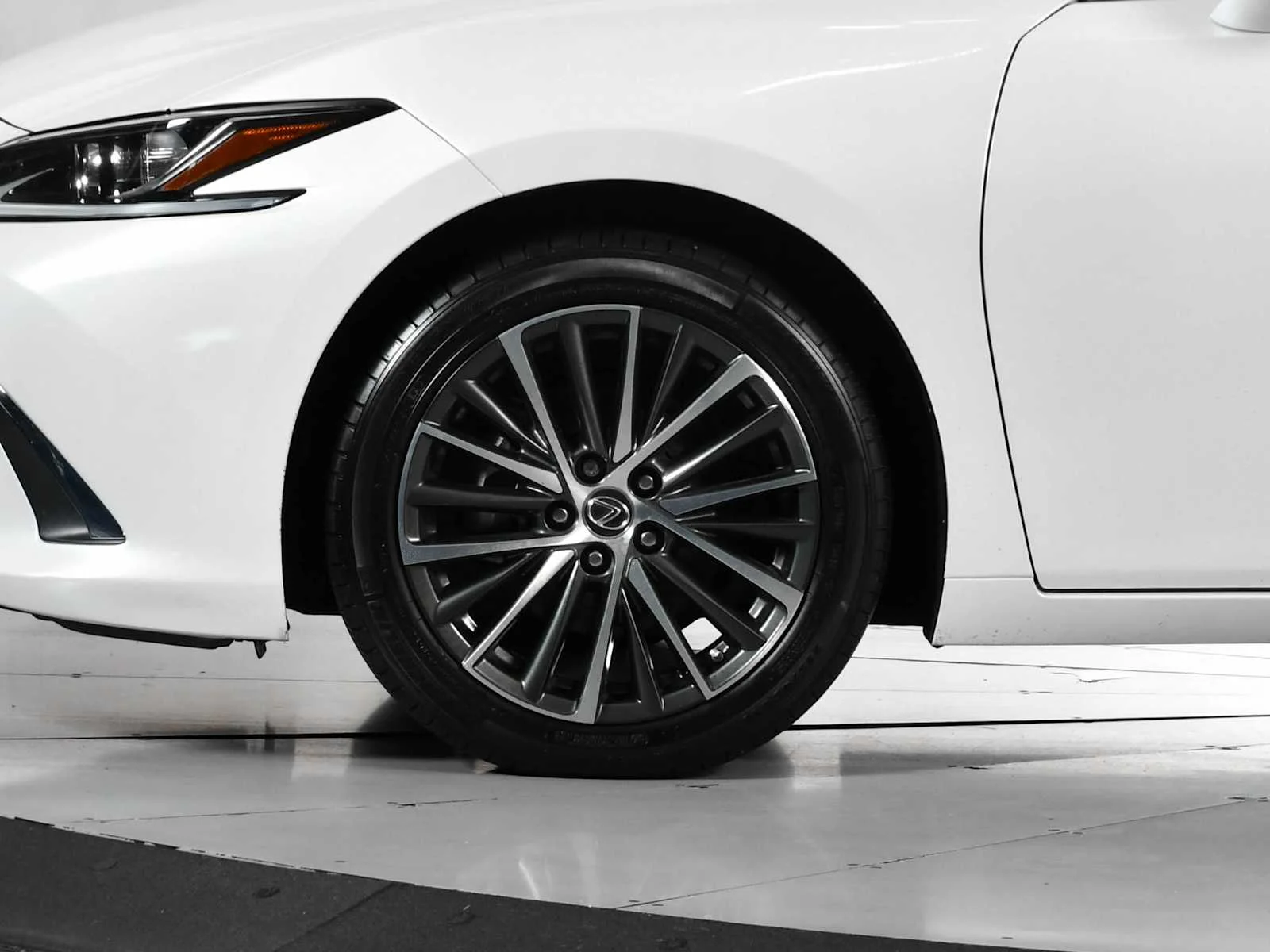 Certified Used 2023 EMINENT WHITE PEARL Lexus  image 12