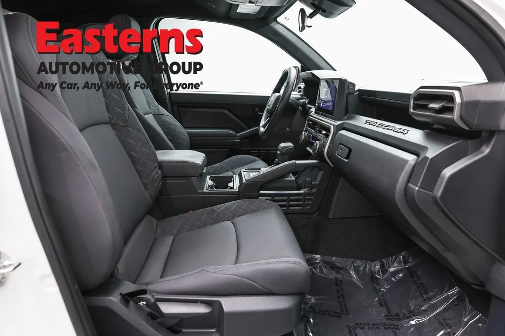 Used 2024 White Toyota SR image 20