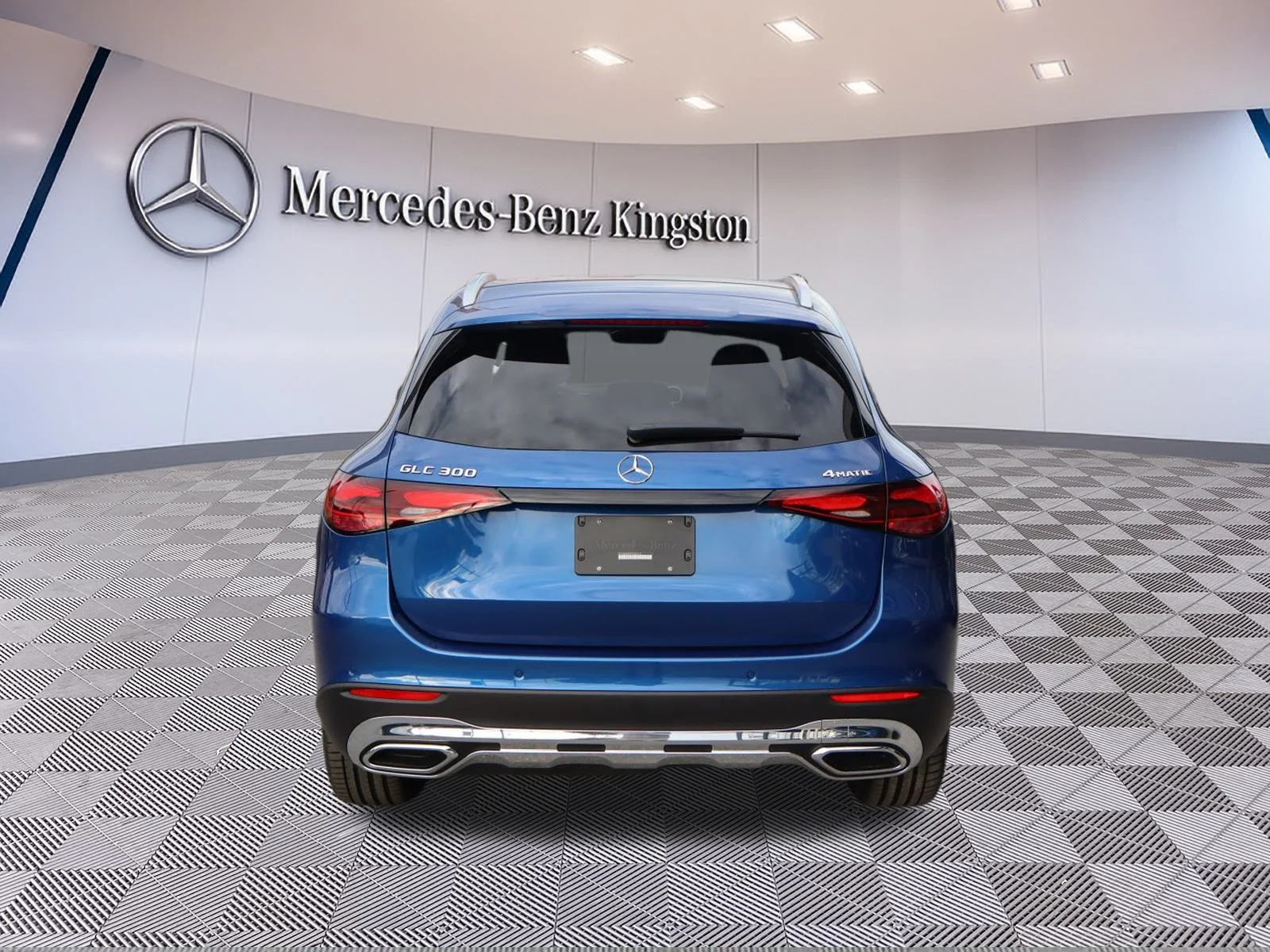 Used 2026 Blue Mercedes-Benz GLC 300 4MATIC SUV image 5