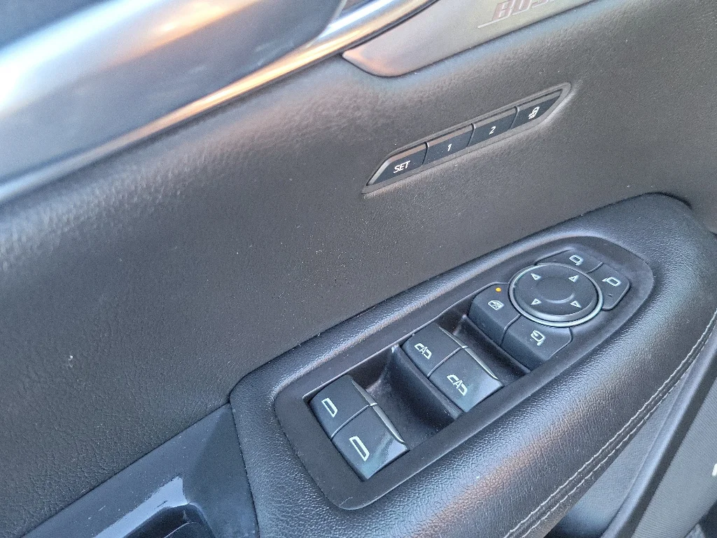 Used 2020 Stellar Black Metallic Cadillac Sport image 19