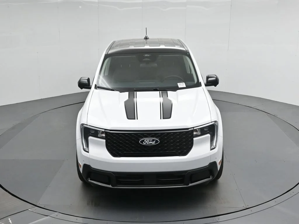 New 2026 Oxford White Ford Lariat image 37