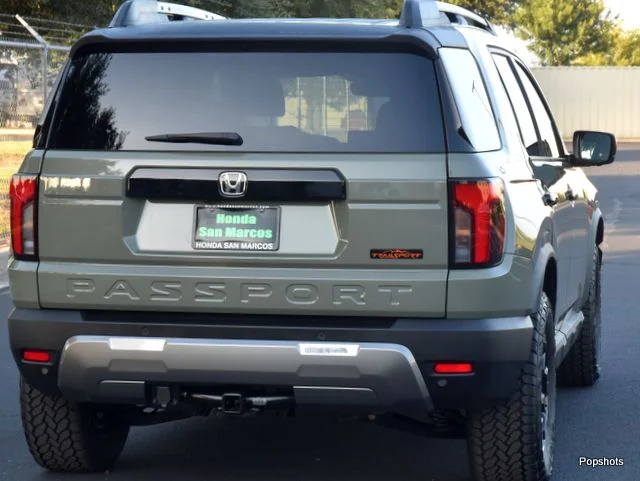 New 2026 Ash Green Metallic Honda TrailSport Elite image 3