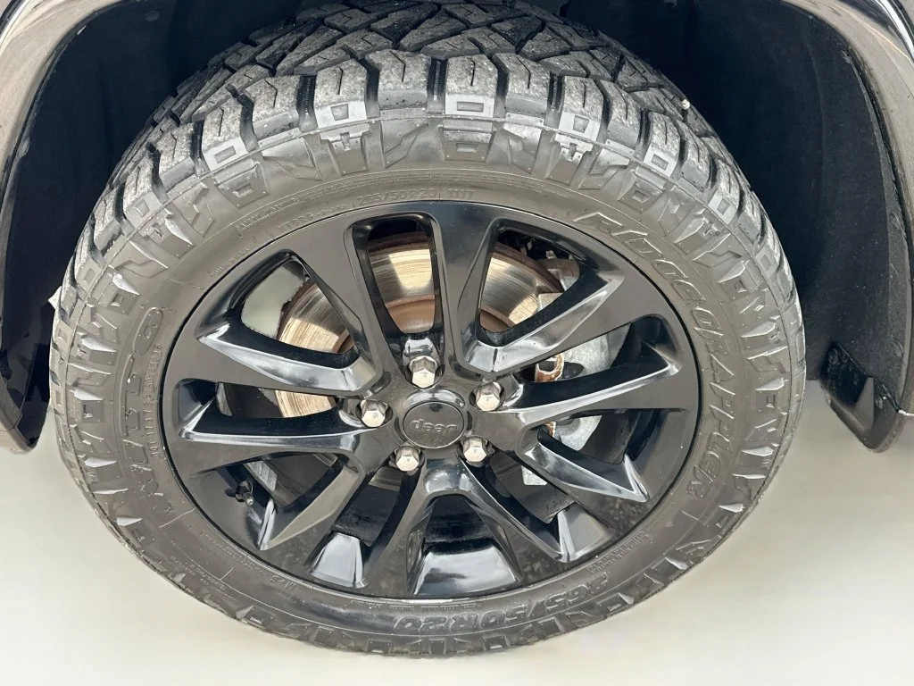 Used 2021 Black Jeep Laredo X image 36