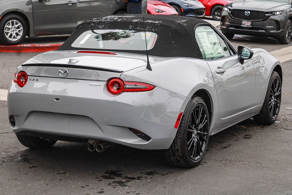 New 2026 Aero Gray Metallic Mazda Club image 4
