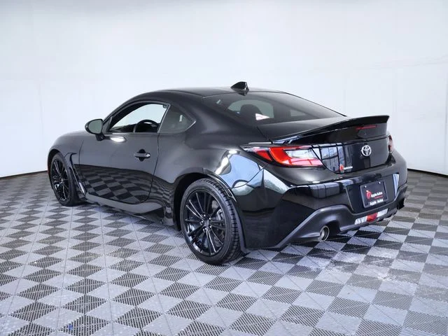 Certified Used 2024  Toyota Premium image 4
