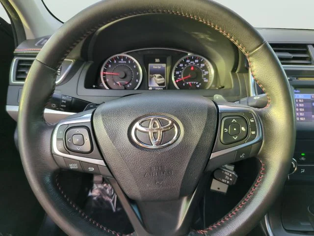 Used 2016 Black Toyota SE image 24