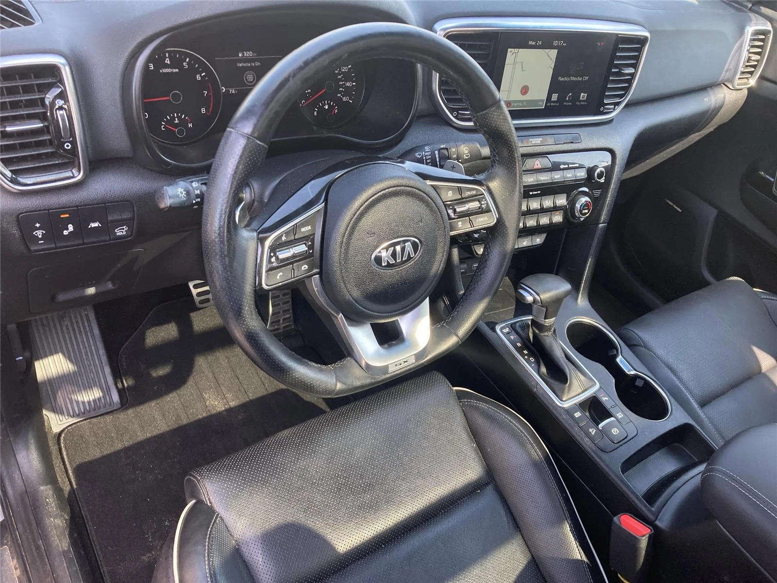 Used 2022 Sparkling Silver Kia SX Turbo image 12