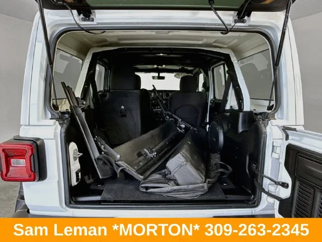 Used 2022 White Jeep Unlimited High Tide image 25