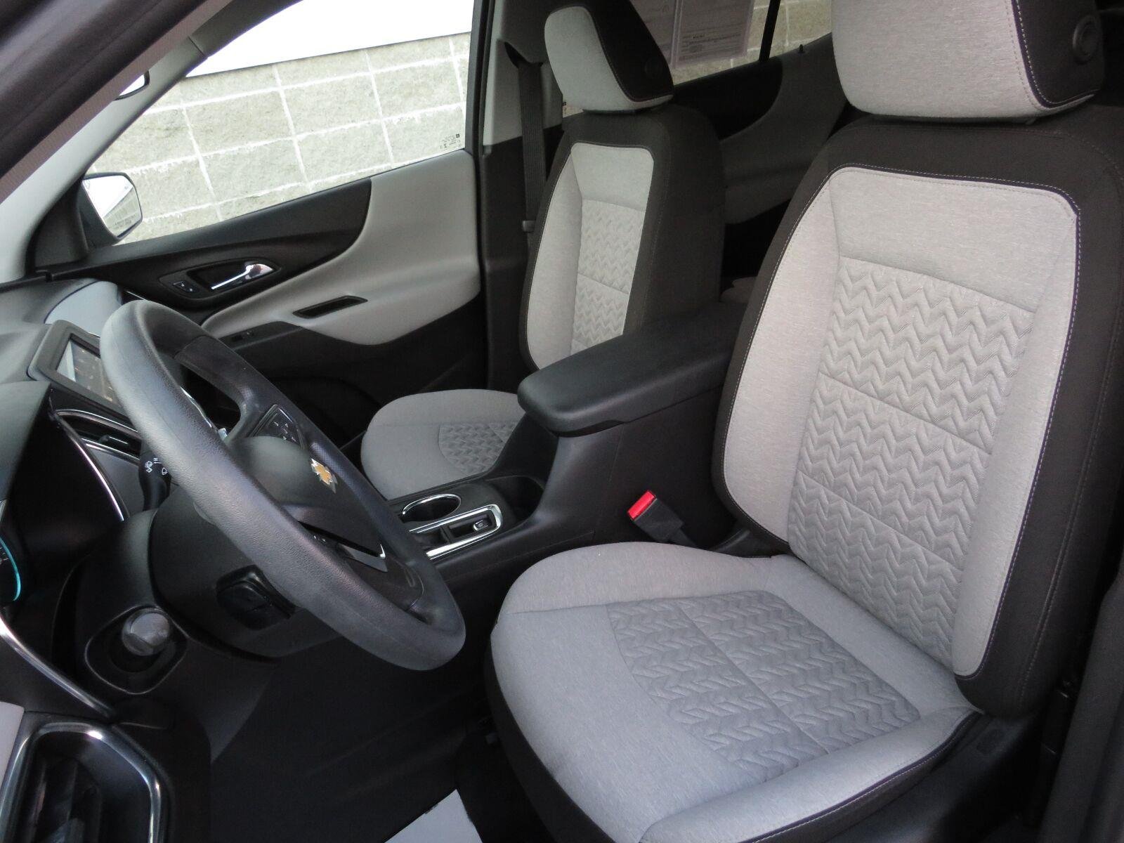 Used 2024 STERLING GRAY METALLIC Chevrolet  image 23