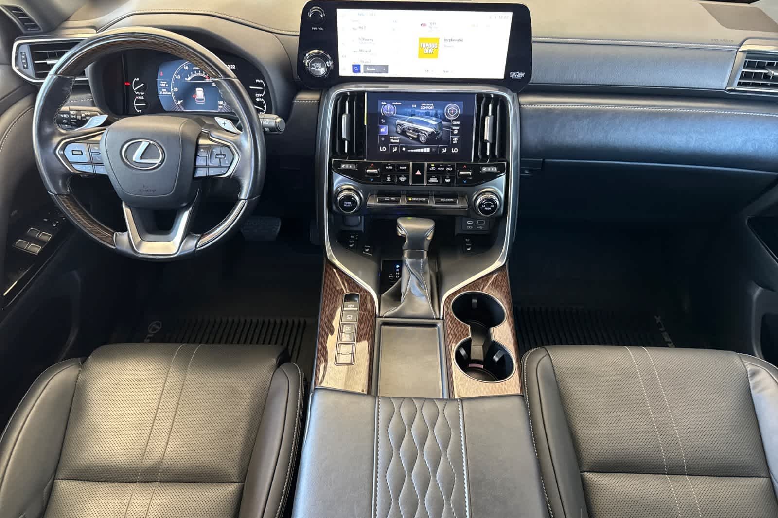 Used 2023 Eminent White Pearl Lexus Ultra Luxury image 3