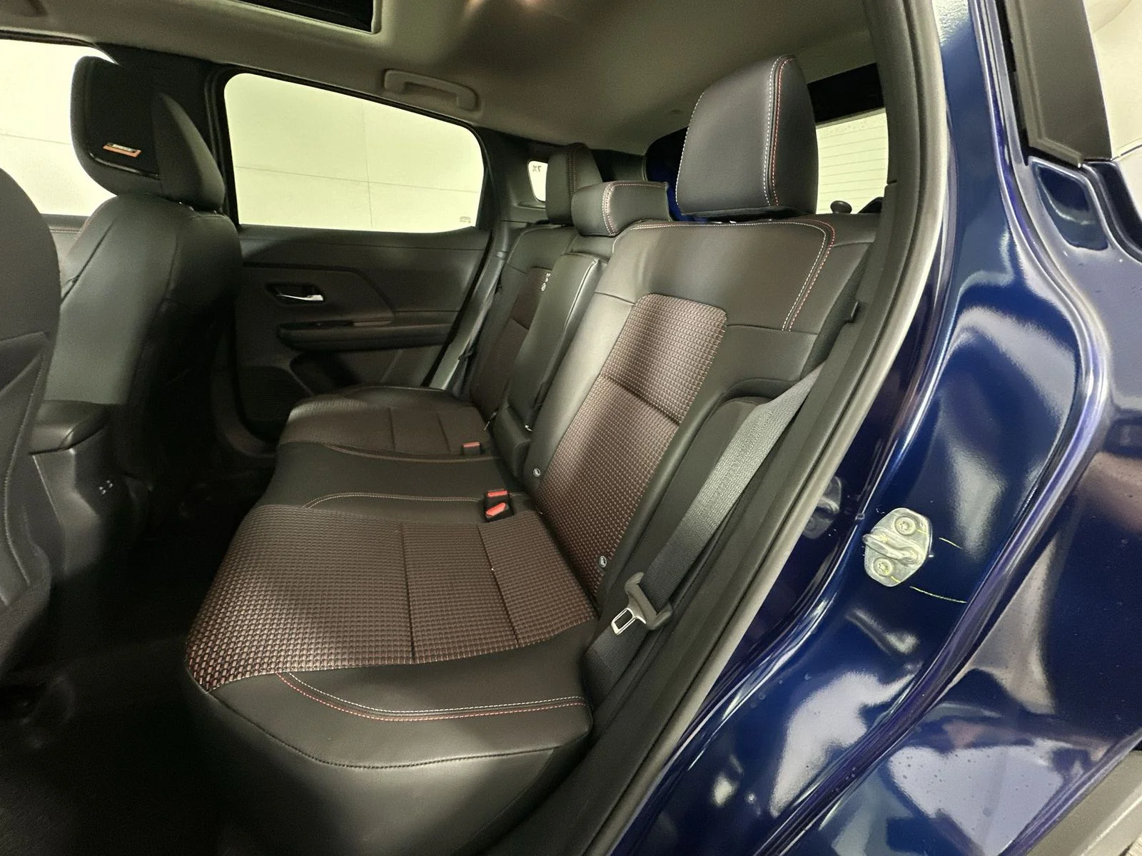 New 2026 Deep Blue Pearl Nissan SR image 23
