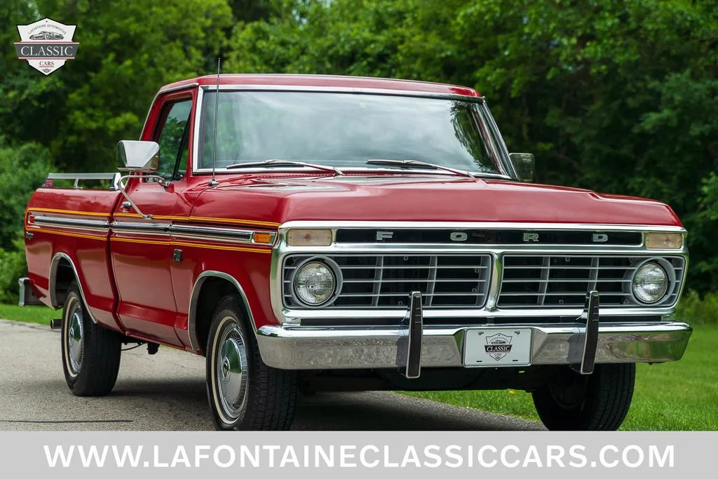 Used 1975 Red Ford  image 15