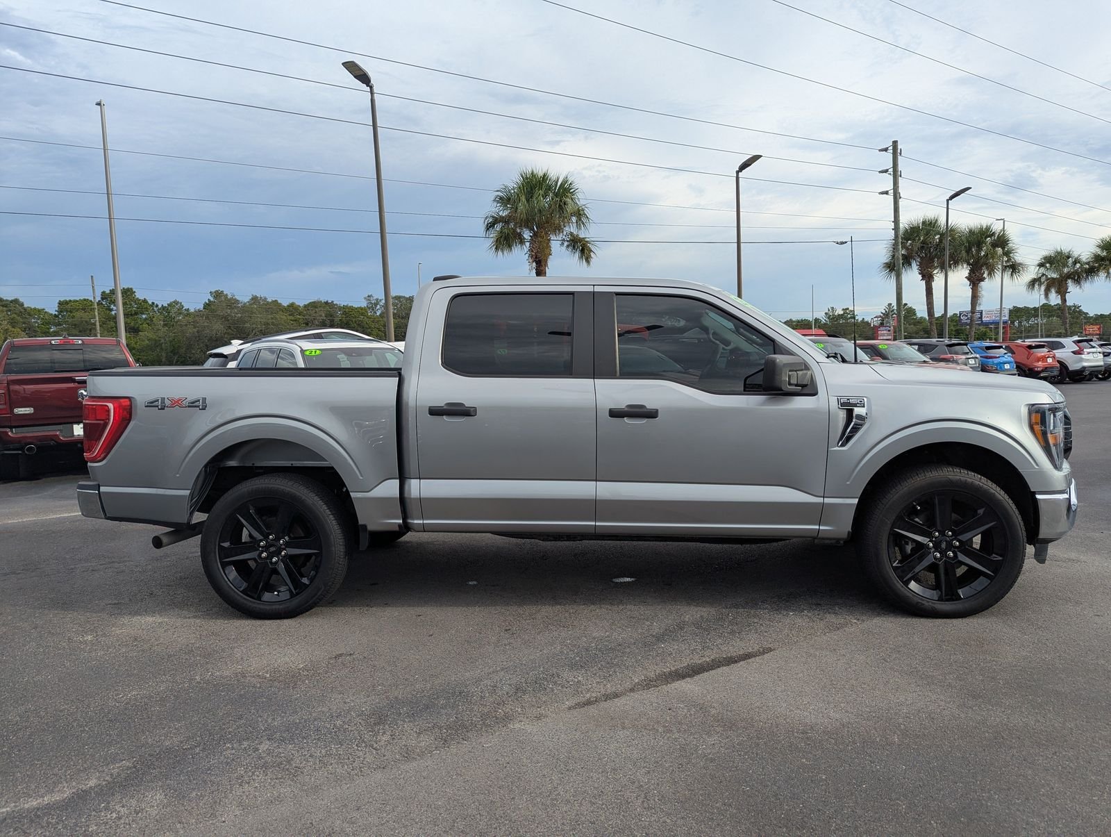 Used 2023 Silver Metallic Ford XLT image 10