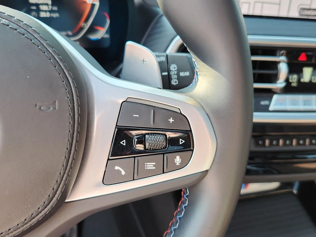 Used 2024 Dark Graphite Metallic BMW M40i image 21