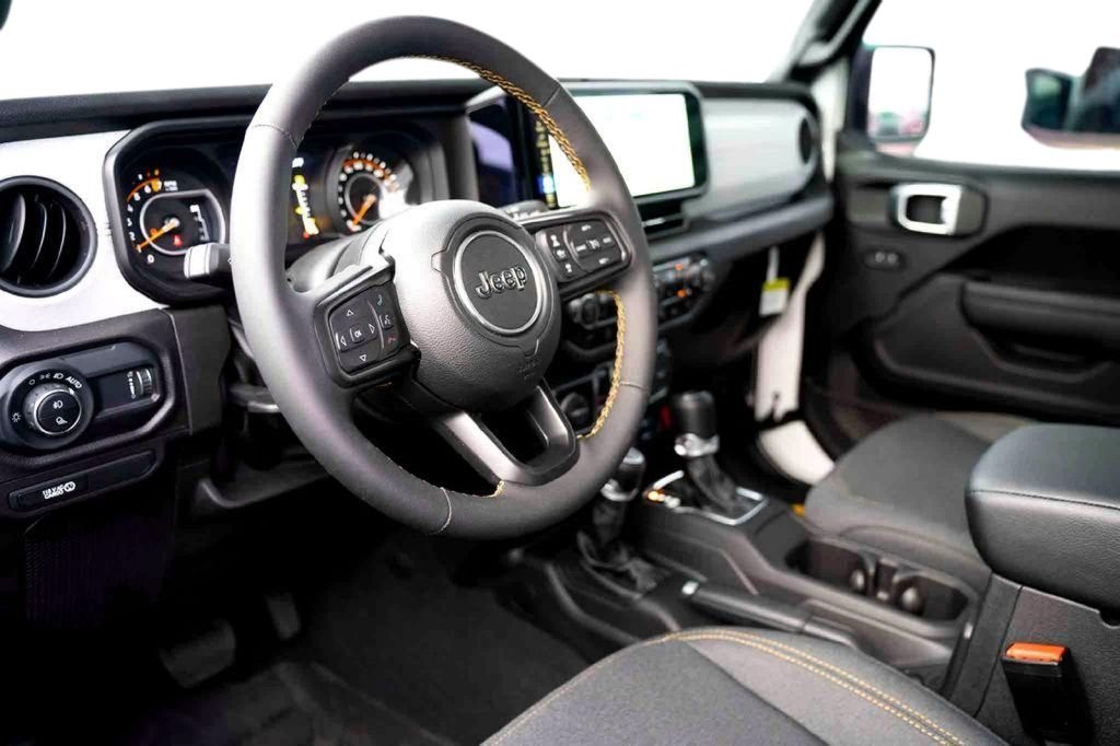 New 2024 Bright White Clear-Coat Exterior Paint Jeep Sport S image 10