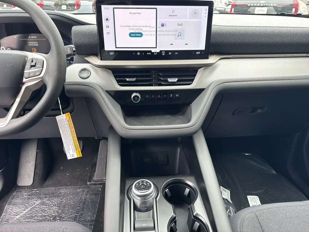 New 2026 Space White Metallic Ford Active image 28