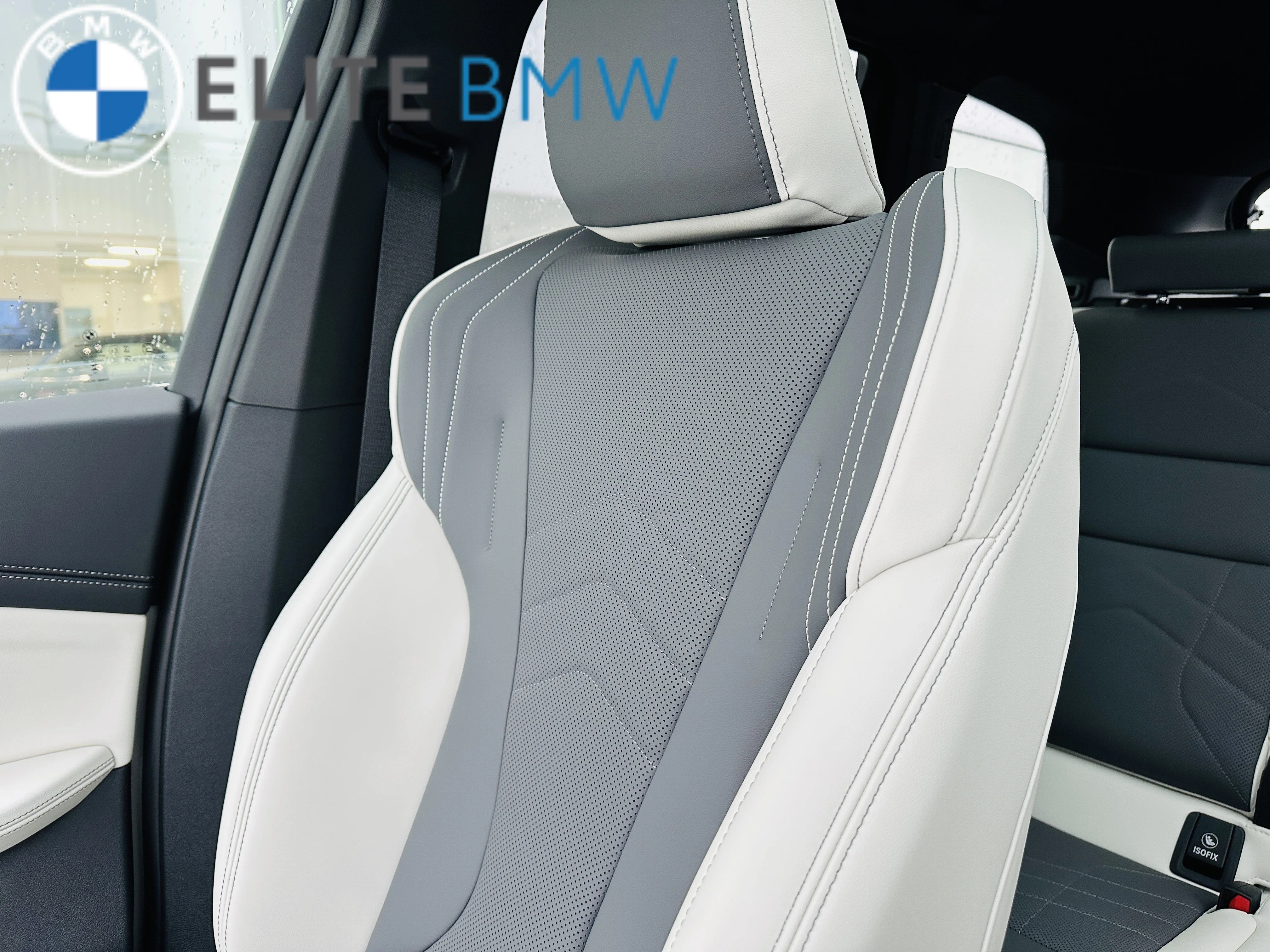 Used 2026 Dune Grey Metallic BMW xDrive28i image 7