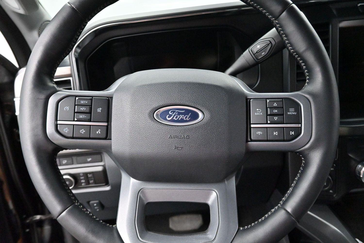 Used 2024 Agate Black Ford LARIAT image 15