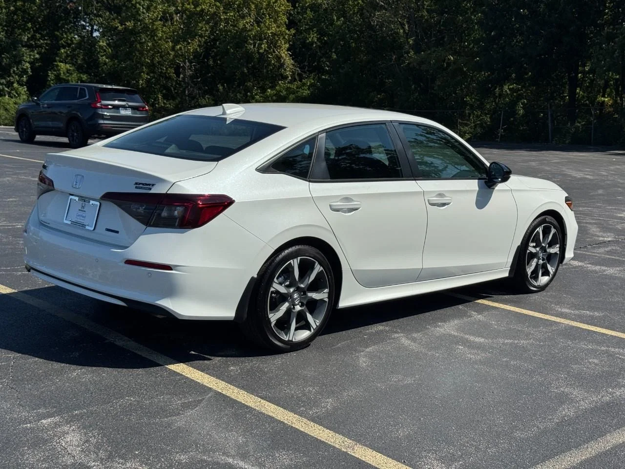 Certified Used 2026 Platinum White Pearl Honda 2WD Sport Touring Hybrid image 4