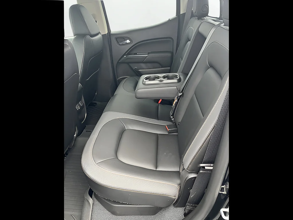 Used 2021 Onyx Black GMC AT4 image 9