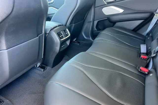 New 2026 Liquid Carbon Metallic Acura Technology Package image 9