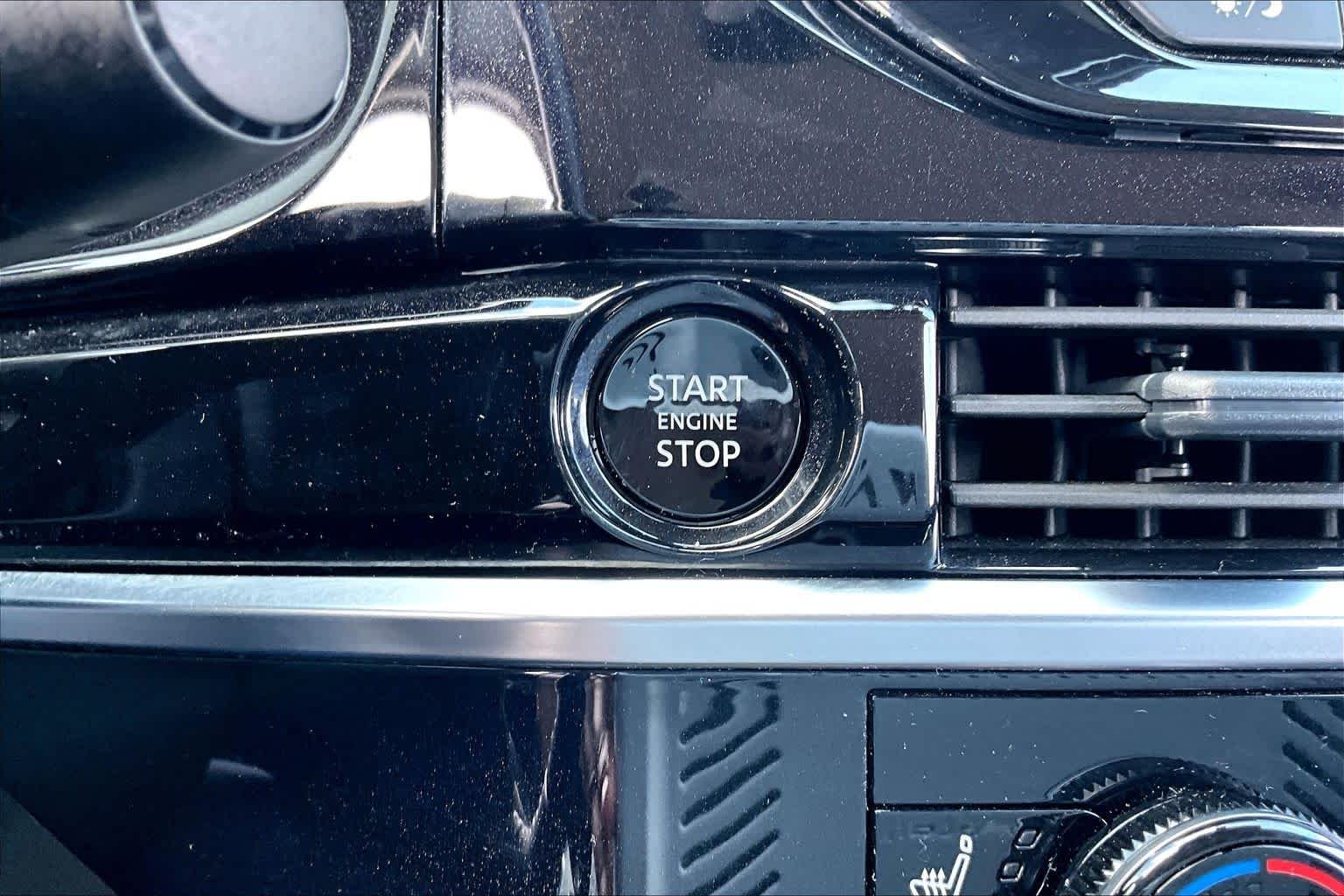 Used 2025 Deep Ocean Blue Pearl Nissan SV image 34