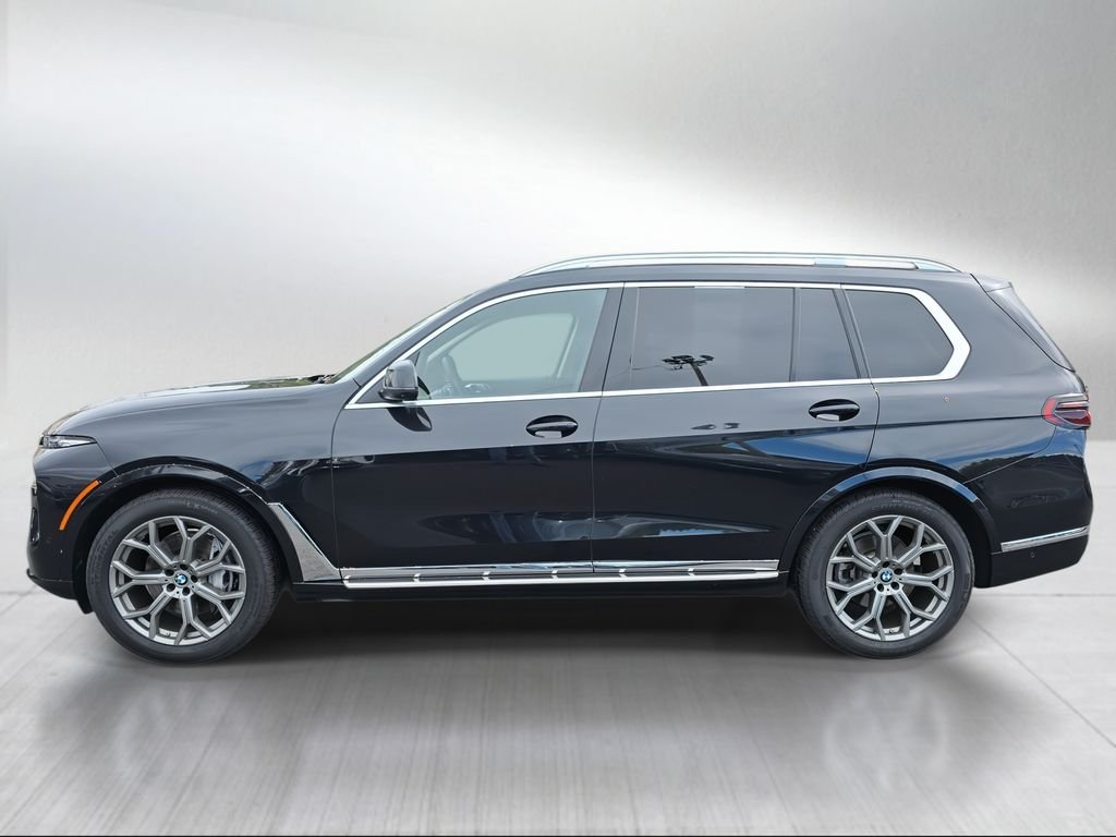 Used 2024 Black Sapphire Metallic BMW xDrive40i image 6