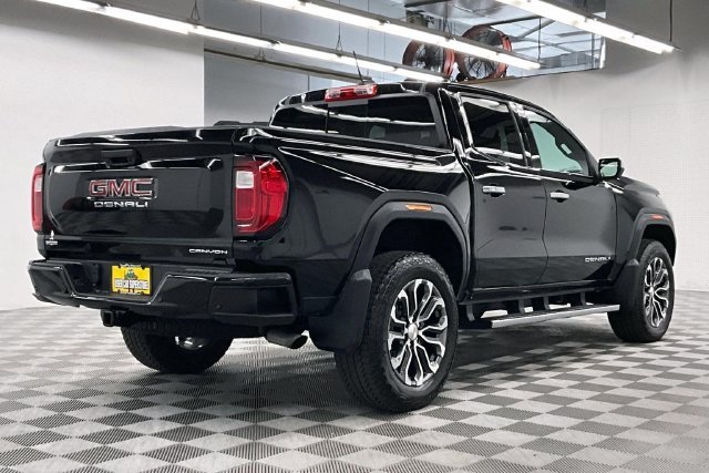Used 2023 Onyx Black GMC Denali image 12