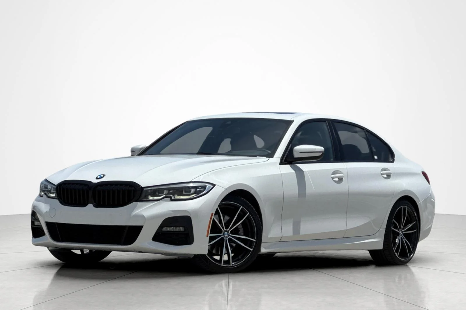 2019 BMW 3 Series 330i Sedan's photo