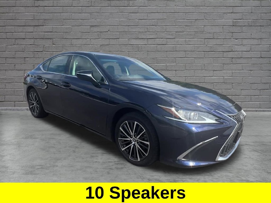 Used 2024  Lexus 350 image 13