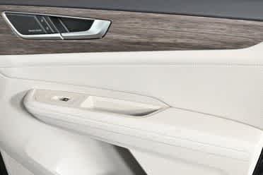 2025 Volkswagen Atlas SEL Premium R-Line - Photo 13