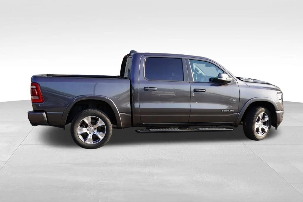 Certified Used 2022 Granite Crystal Metallic Clearcoat Ram Laramie image 4