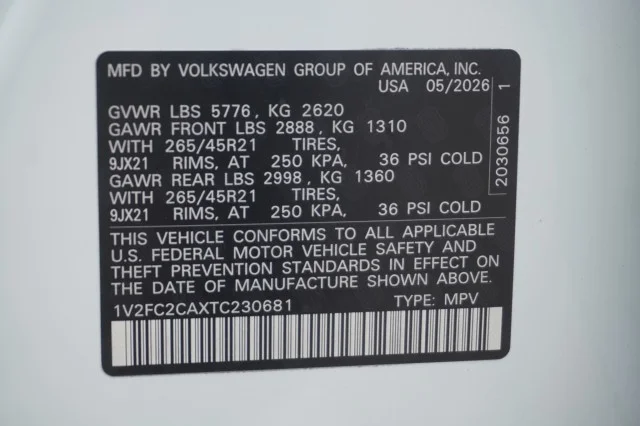 New 2026 Opal White Pearl Volkswagen 2.0T SEL Premium R-Line image 38