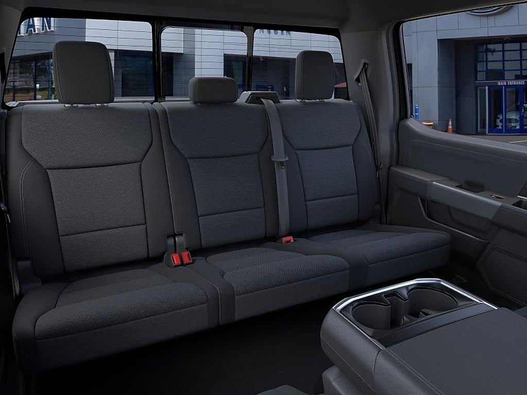 New 2026 Agate Black Metallic Ford XLT image 11