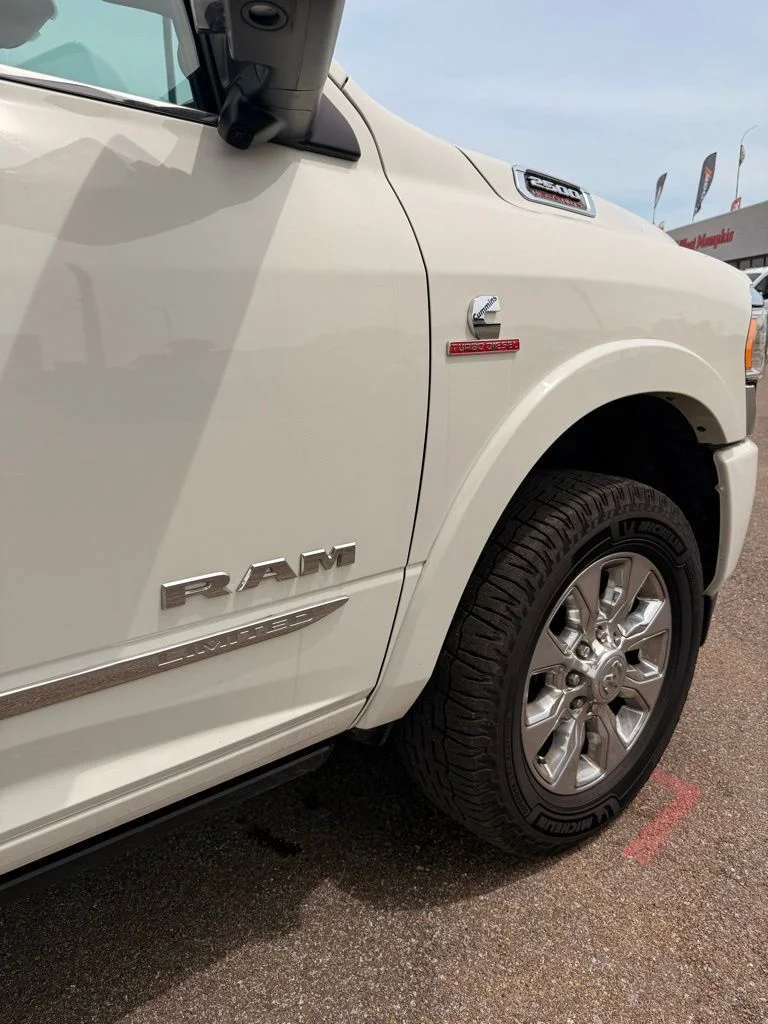 2021 RAM Ram 2500 Pickup Laramie Limited - Photo 19